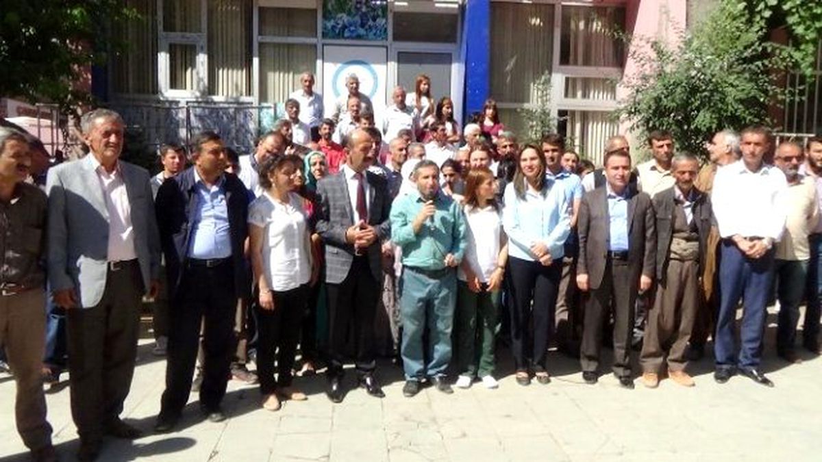 Suruç Katliamı Hakkari\'de Kınanacak