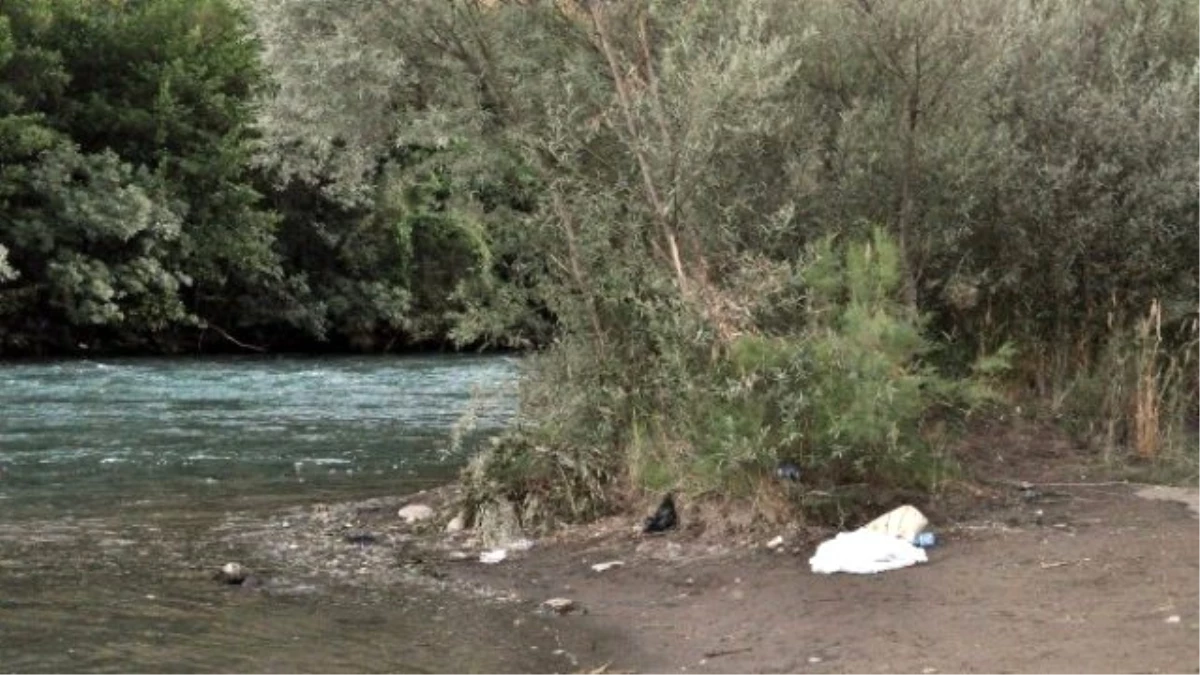 Tunceli\'de Yeni Doğmuş Bebek Cesedi Bulundu