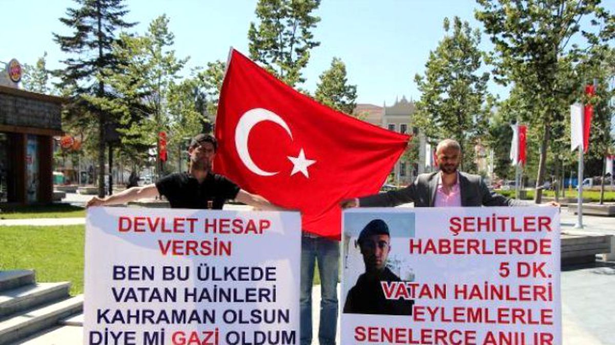 Bolu\'da Şehit Tepkisi