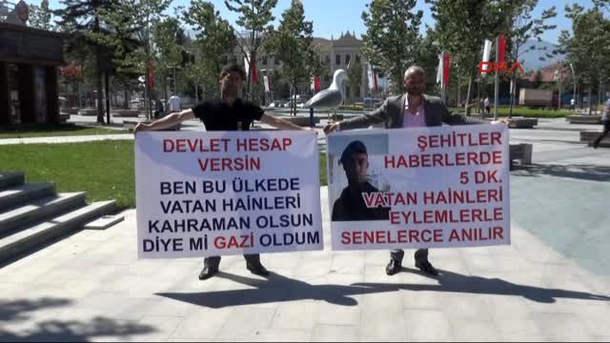 Bolu\'da Şehit Tepkisi