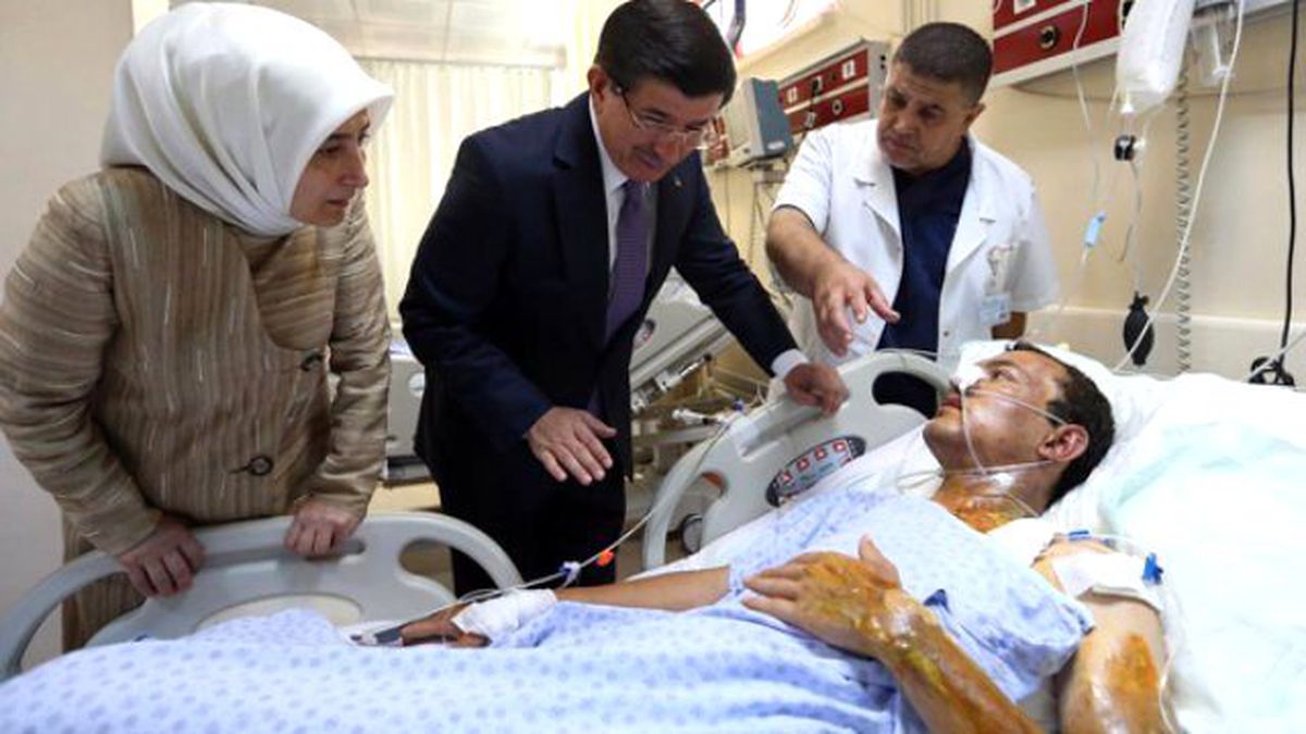 Davutoğlu: Bombacının Kimliği Konusunda Önemli Mesafe Katedildi
