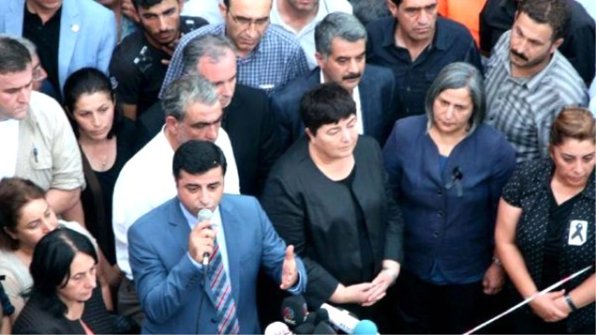 Demirtaş: Her An Başka Saldırılar Olabilir