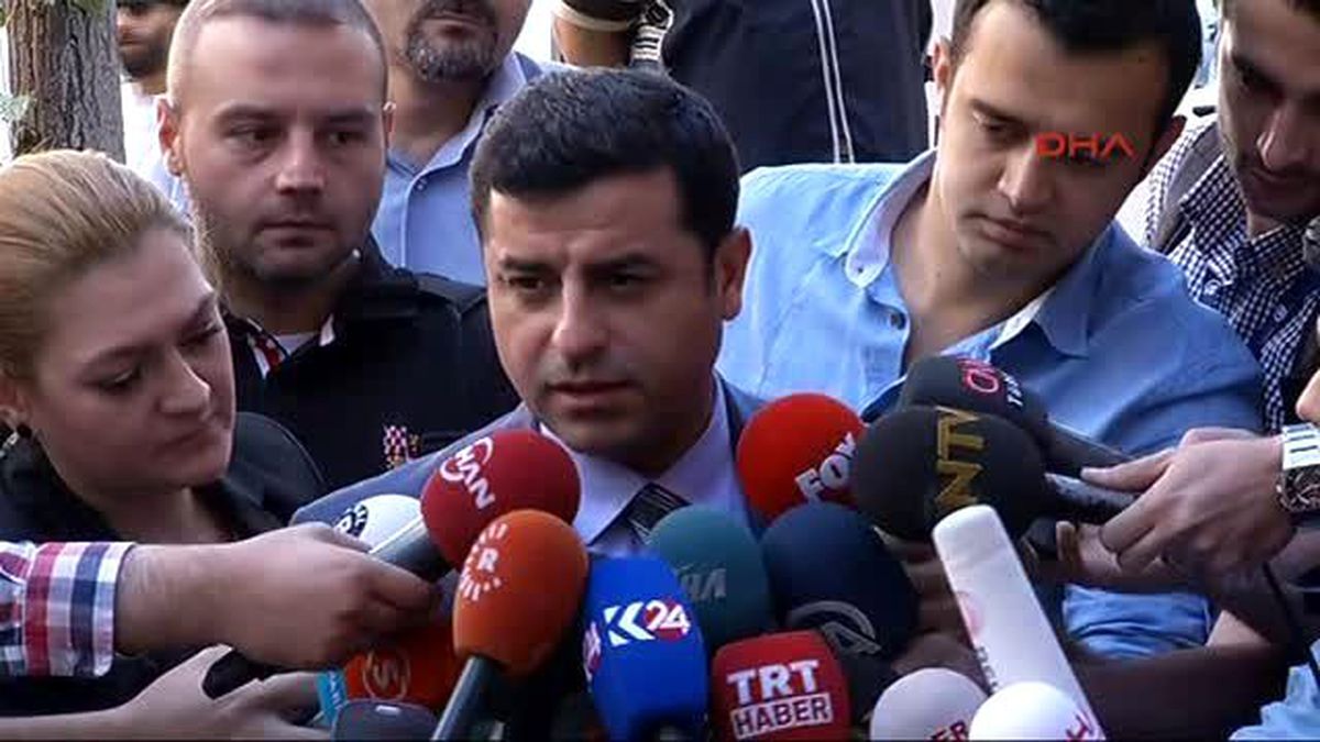 Demirtaş : Ne Kadar Saldırırlarsa Saldırsınlar Bu Ülkede Huzur İçinde Yaşayacağız