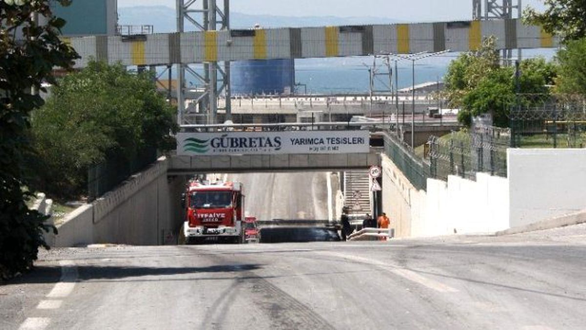 Gübre Fabrikasında Yangın Alarmı