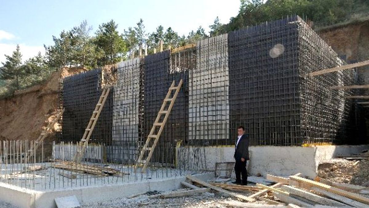 Gümüşhane\'de Su Depolarının Yapımı Devam Ediyor