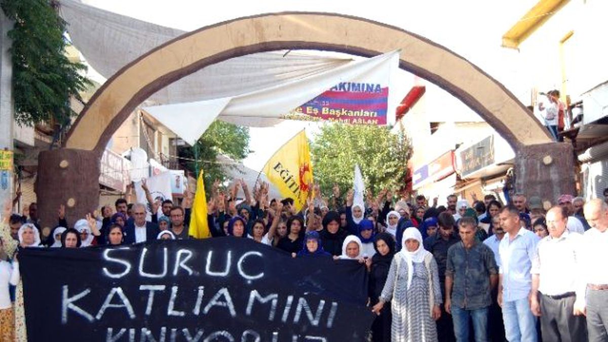 İdil\'de \'Suruç\' Protestosu