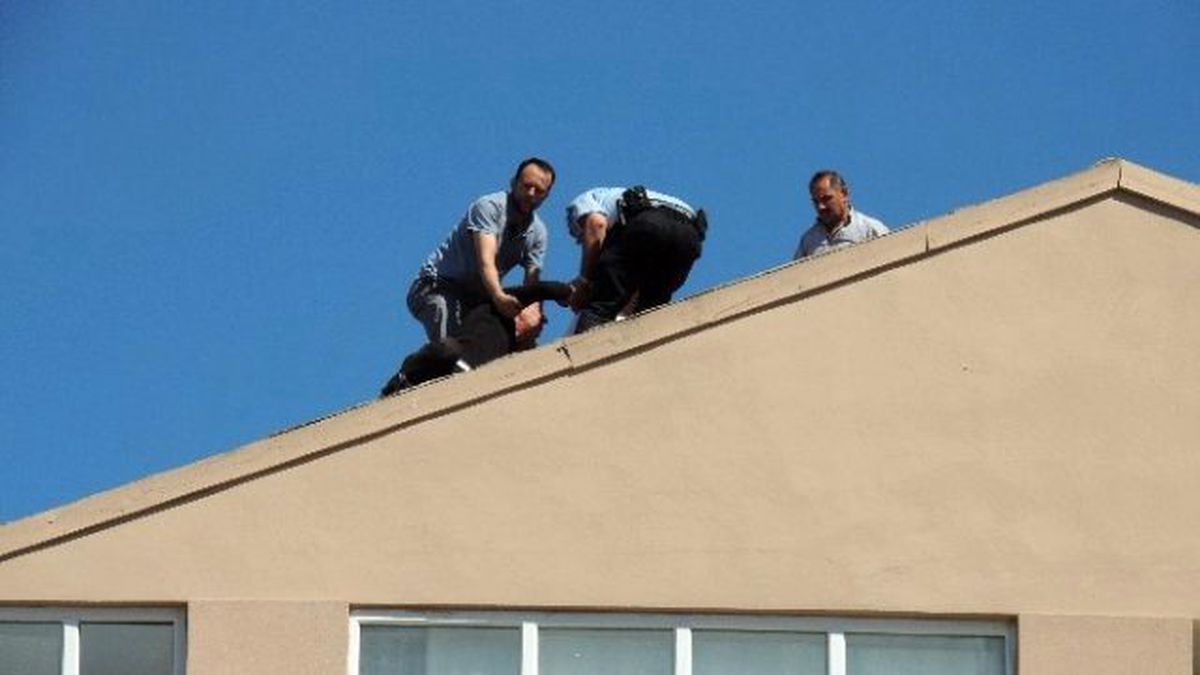 İntihar Girişimini Polis Engelledi