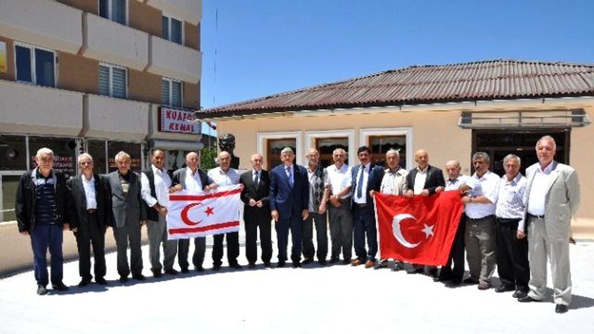 Kıbrıslı Türkü 41 Yıldır Bağımsız