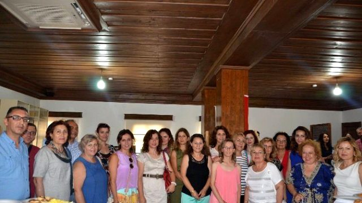 Kuşadası\'nda "Okullar Hayat Olsun" Sergisi Açıldı