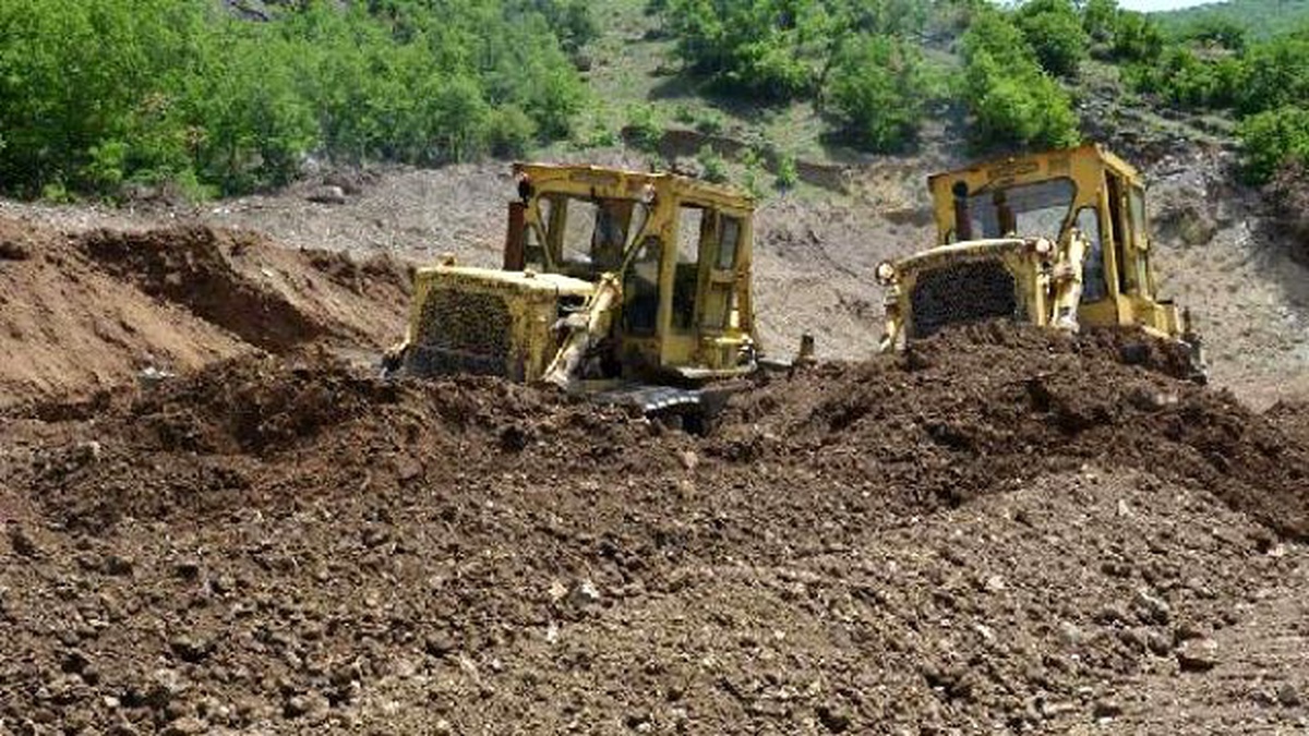 Mazot Çaldılar, Ayakkabı İzlerinden Yakalandılar