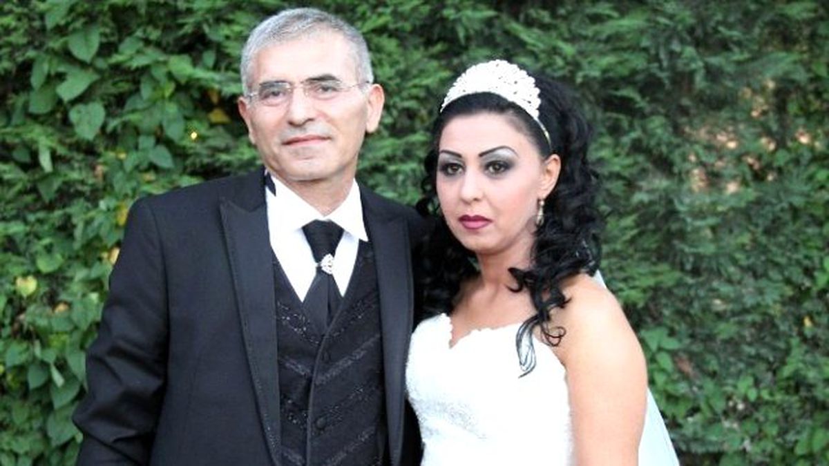 Mustafa Emek\'in Mutlu Günü