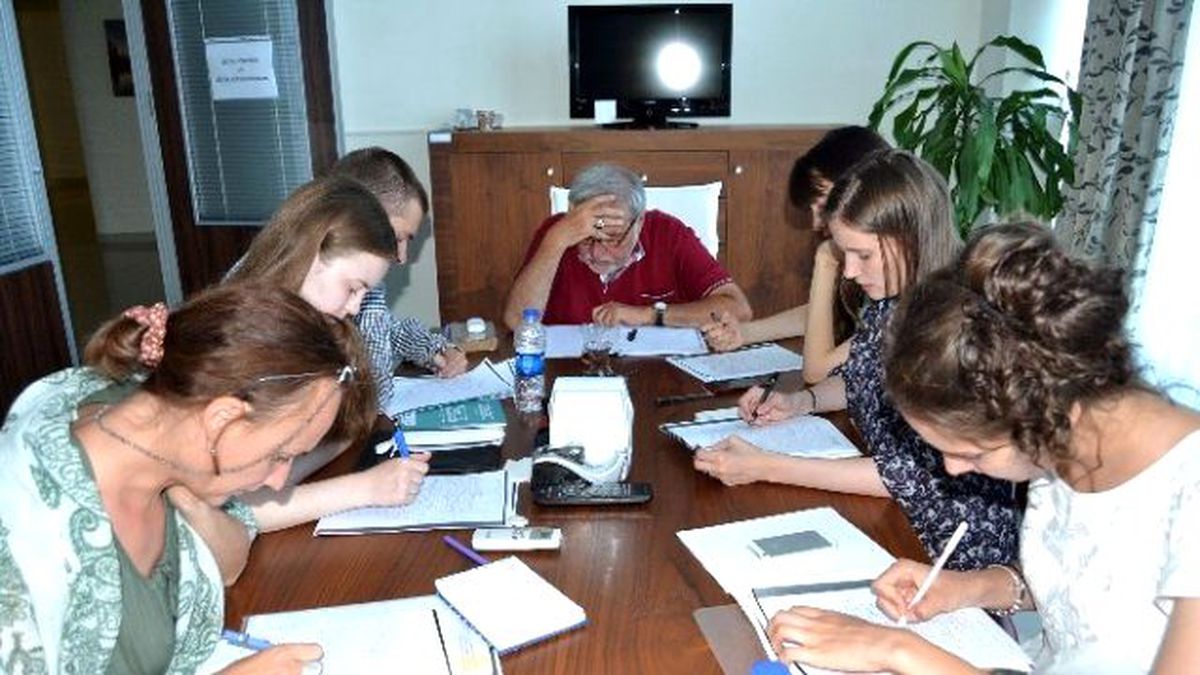 Prof. Dr. İlber Ortaylı\'dan Türk-rus İlişkilerine Osmanlıca Köprüsü