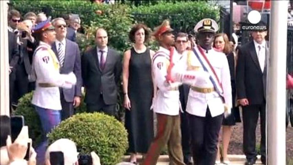 Rodriquez ile Kerry\'nin Ortak Basın Toplantısında İlk Zıtlaşma