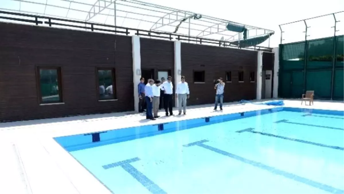 Soğanlı Yarı Olimpik Yüzme Havuzu Yenileniyor