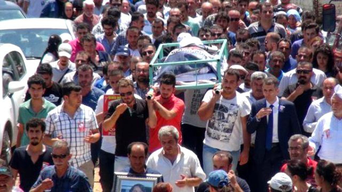 Suruç\'ta Ölen Okan Pirinç, Hatay\'da Toprağa Verildi
