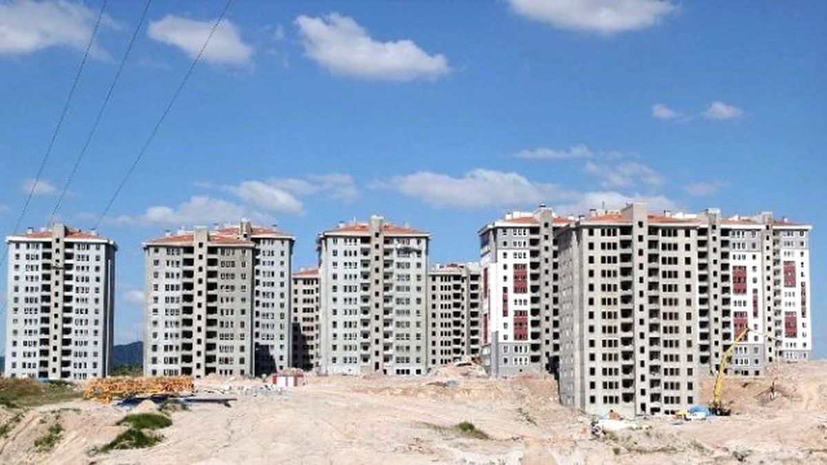 TOKİ 4. Etap İnşaatı Sürüyor