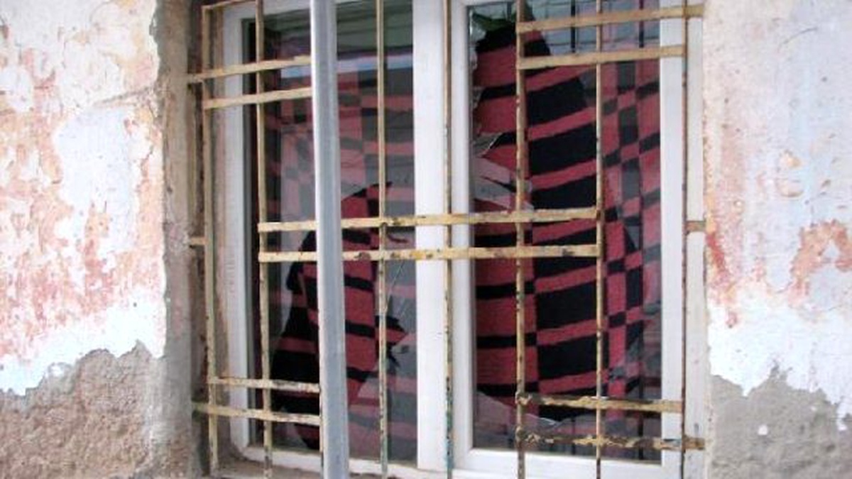 Viranşehir\'de Suriyelilerin Kaldığı 3 Eve Saldırı