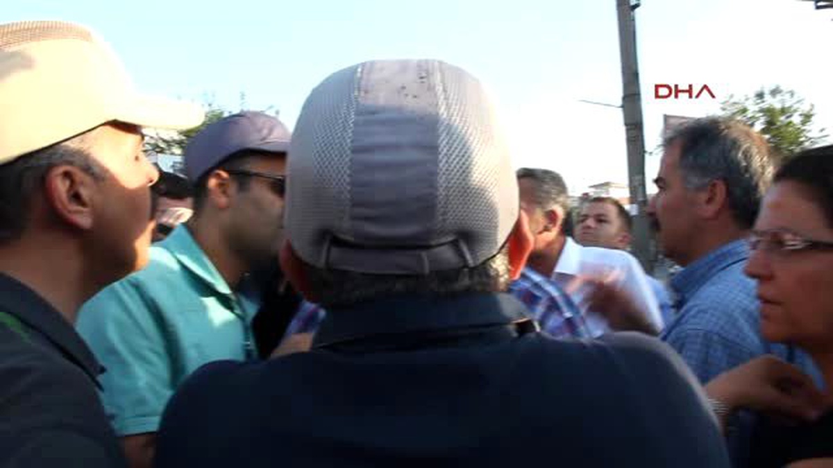 Adıyaman Ek Yol Kapatan Grup Polis Müdahalesiyle Dağıtıldı