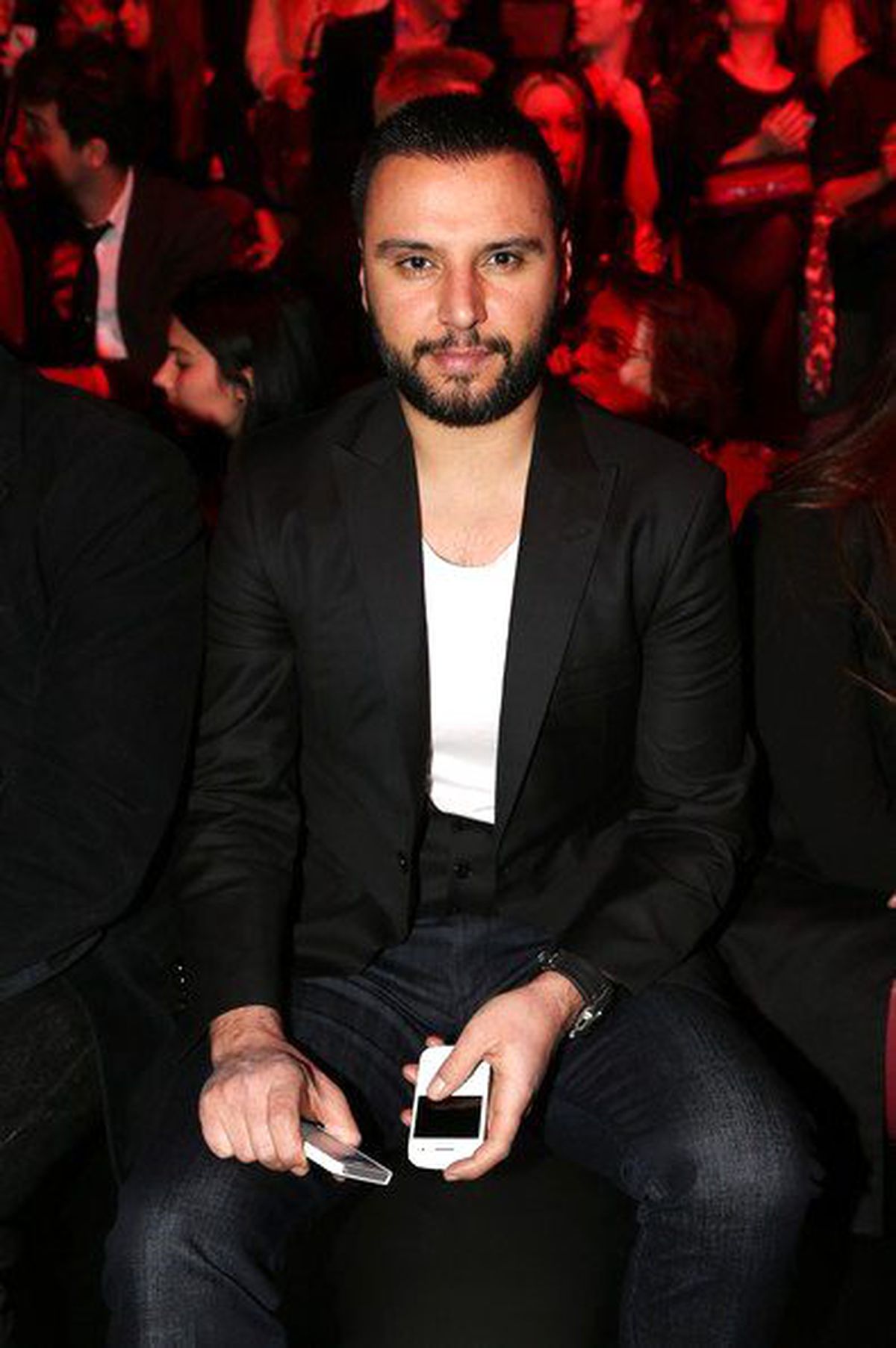 Alişan, Suriyeli Çocuğun Dayak Yemesine Tepki Gösterdi