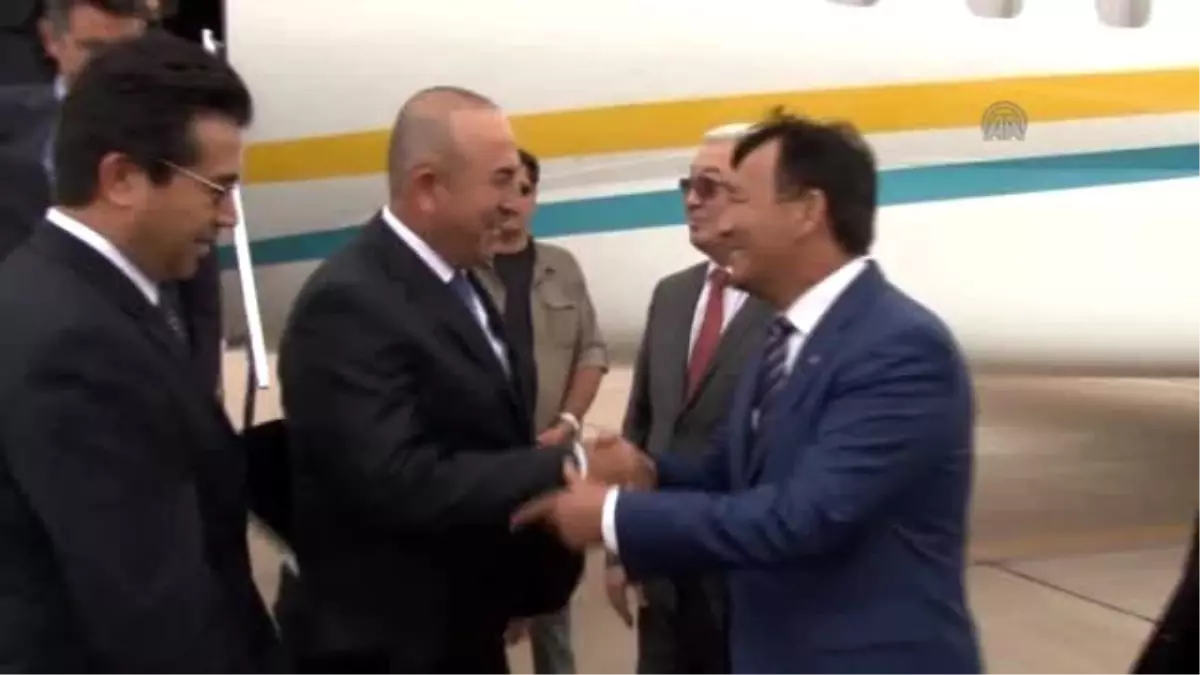 Dışişleri Bakanı Mevlüt Çavuşoğlu Kırgızistan\'da