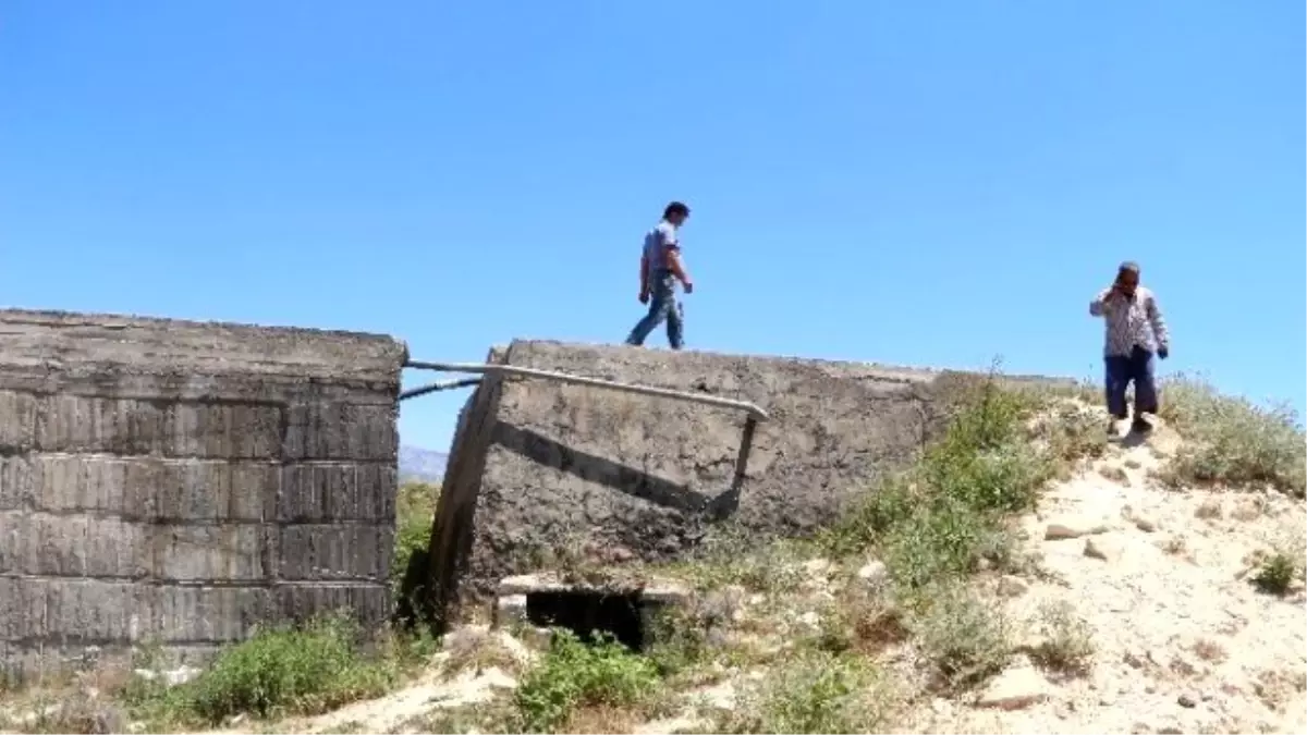 Hamam Mahallesi Sakinleri İçme Suyuna Çözüm Arıyor