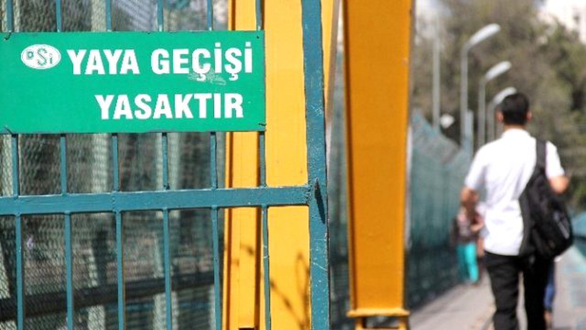 Yaya ve Taşıt Geçişi Yasak Ama Kurala Uyan Yok