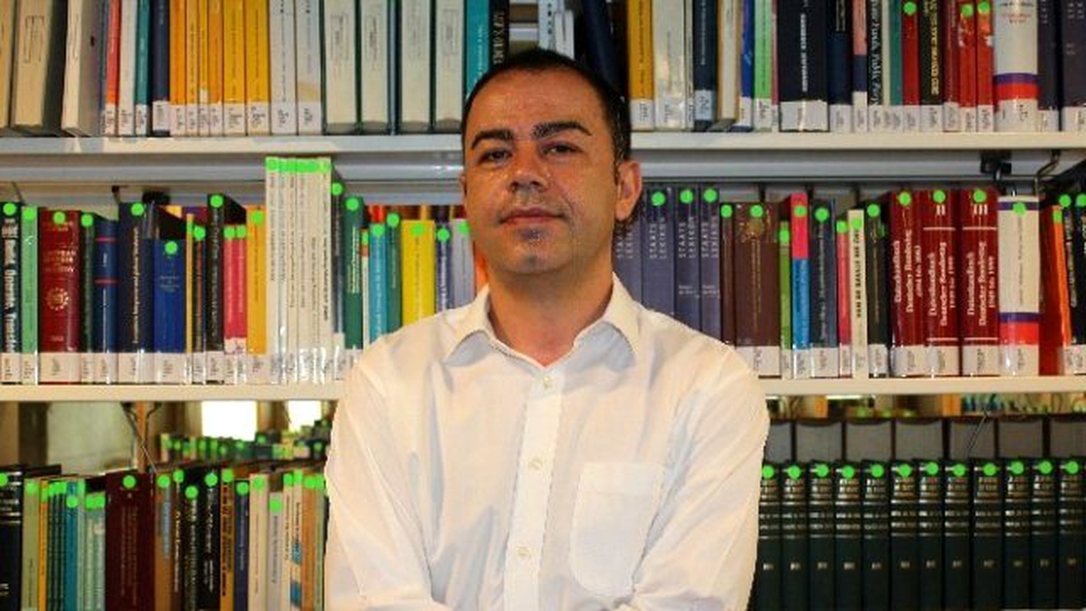 Yrd. Doç. Dr. Kaynak: "Çözüm Güvenlik Önlemlerini Arttırmak Değil Politika Değişikliğine Gitmek"