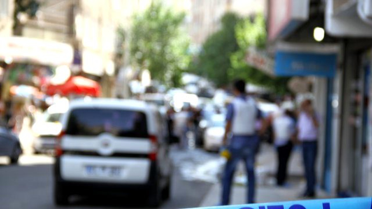Diyarbakır\'da 8 Kişi Gözaltına Alındı
