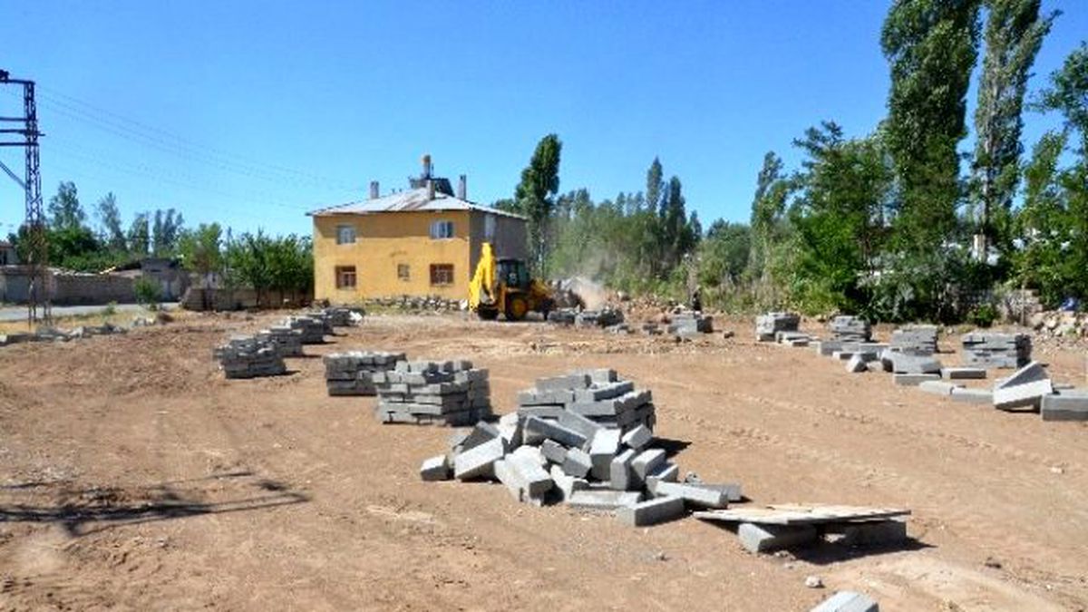 Erciş Beledıyesinden Park Yapımı