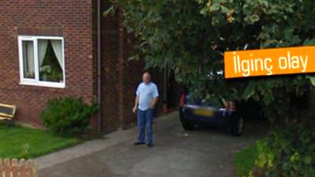 Eşinden Gizli Sigara İçen Adam Google Street View Sayesinde Yakalandı