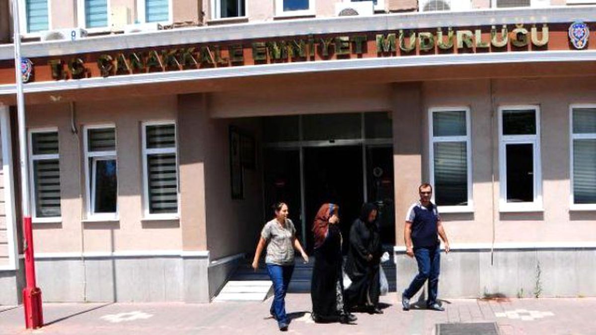 Manavdan Hırsızlıkta, Şüpheli 2 İranlı Kadın da Yakalandı - Ek