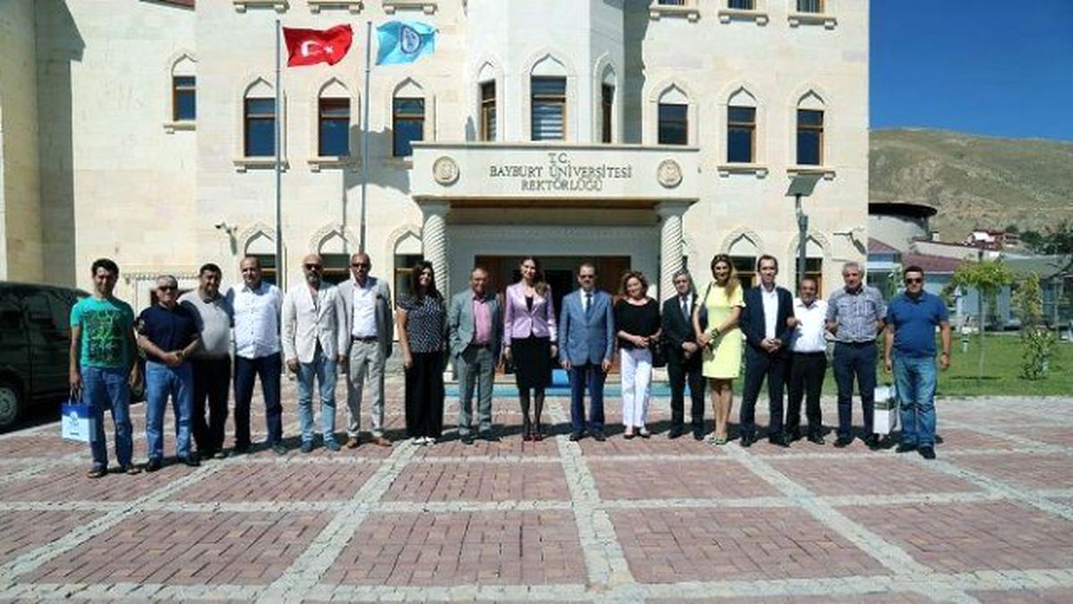 Paşayeva, Bayburt Üniversitesini Ziyaret Etti?