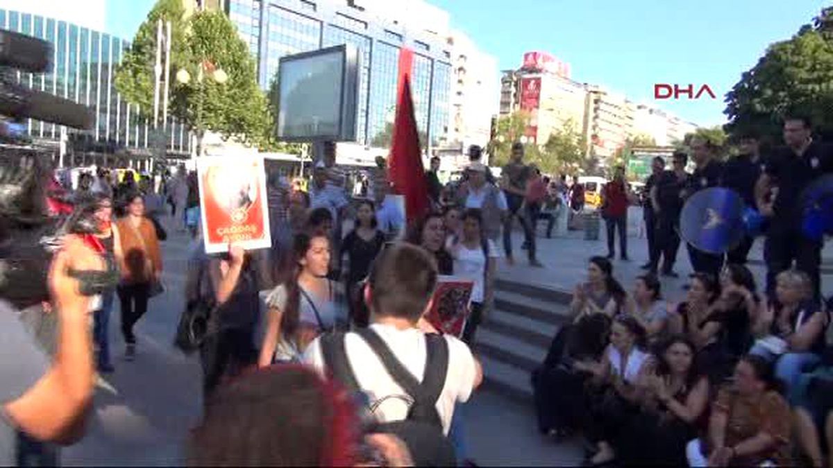 Suruç Protestosunda Gerginlik