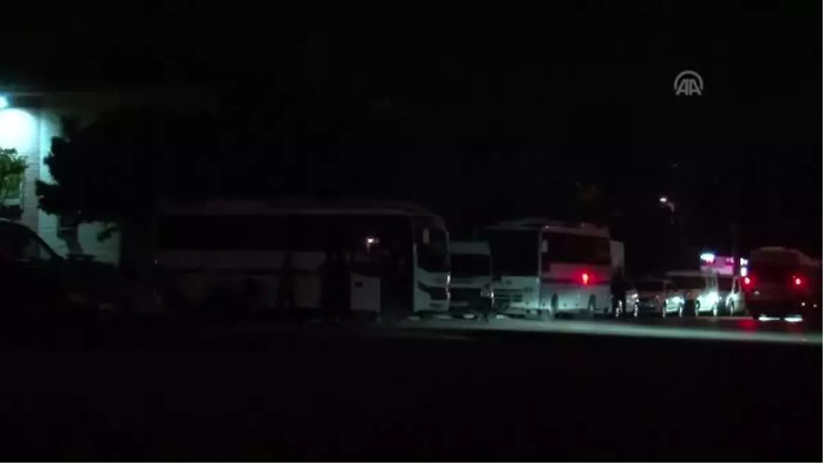 Terör Saldırısını Bahane Göstererek Grup Taşkınlık Çıkardı