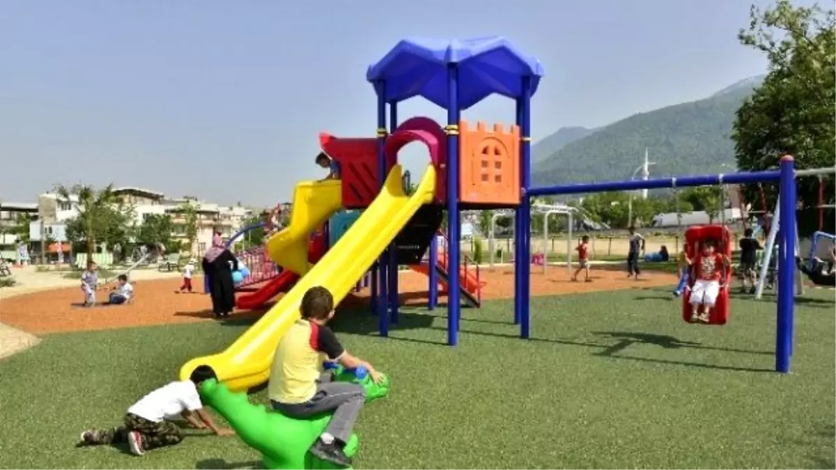 Yıldırım\'da Çocuk Parkları Yenilendi