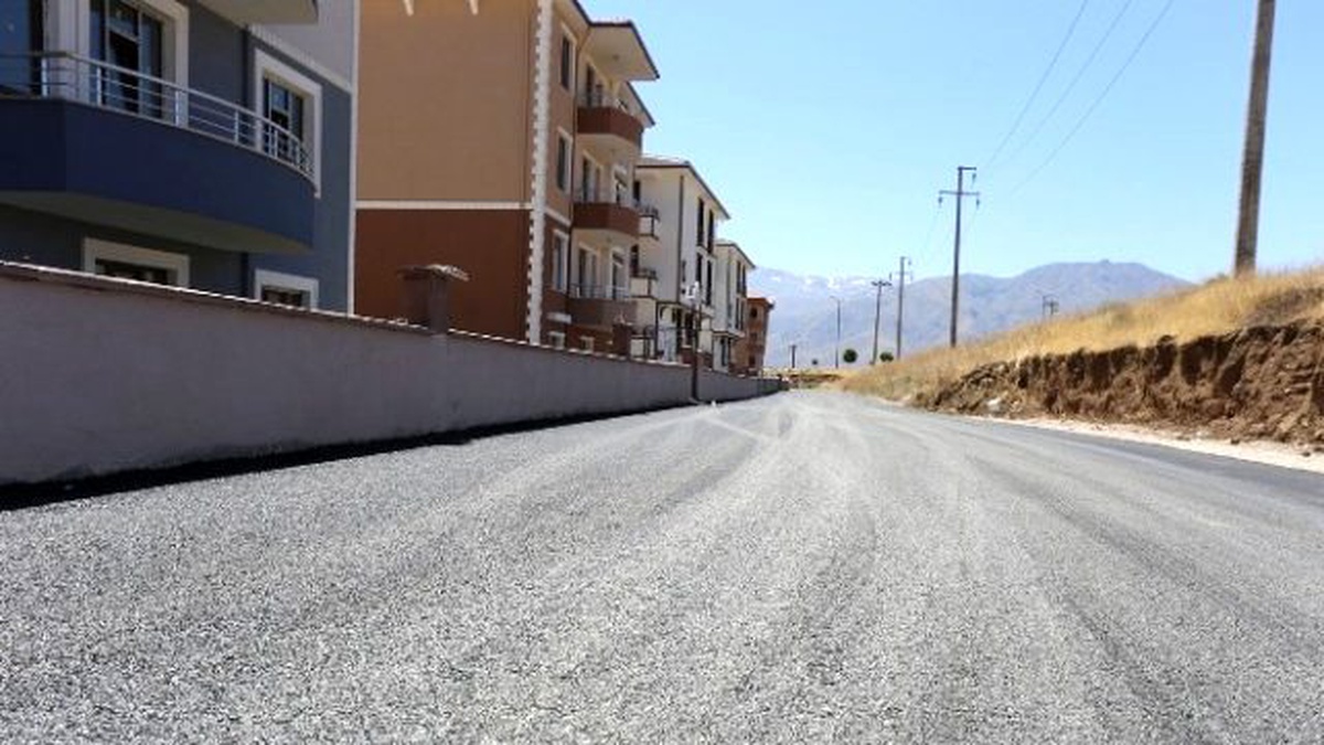 Erzincan\'da Asfalt Çalışmaları Hız Kesmiyor