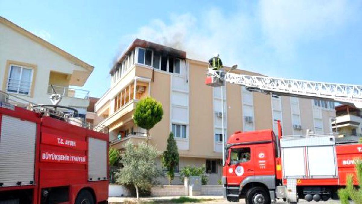 Dairede Çıkan Yangın Korkuttu