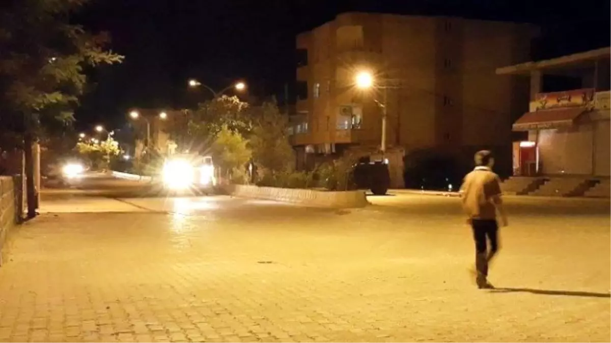 IŞİD Militanına Operasyon Düzenlendi, Kendine Sanan YDG-H Polise Saldırdı