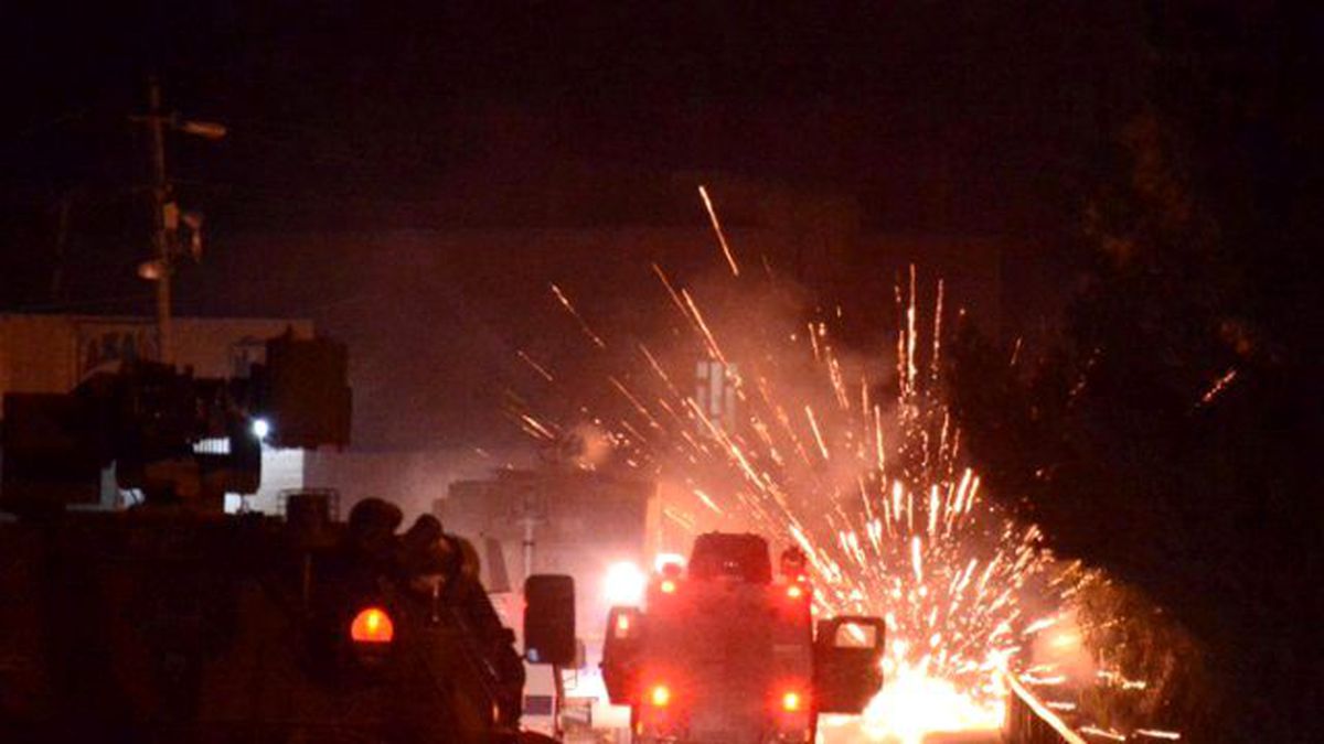 Molotof Kokteyli Eylemcinin Elinde Patladı