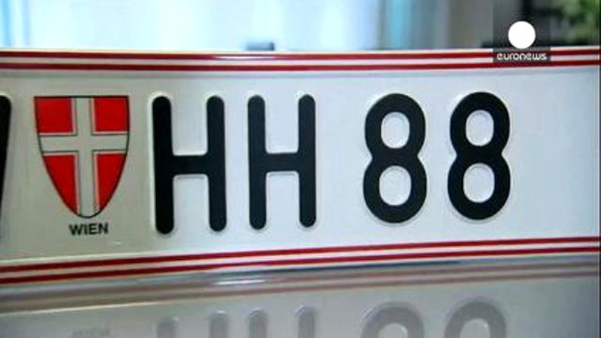 Avusturya Nazi Kodlu Plakaları Yasakladı