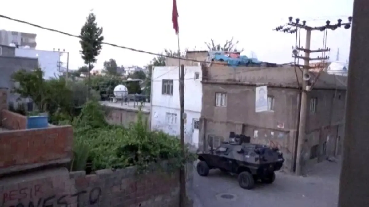 Cizre\'de Ydg-H\'ye İnsansız Hava Araçlı Eş Zamanlı Şafak Operasyonu