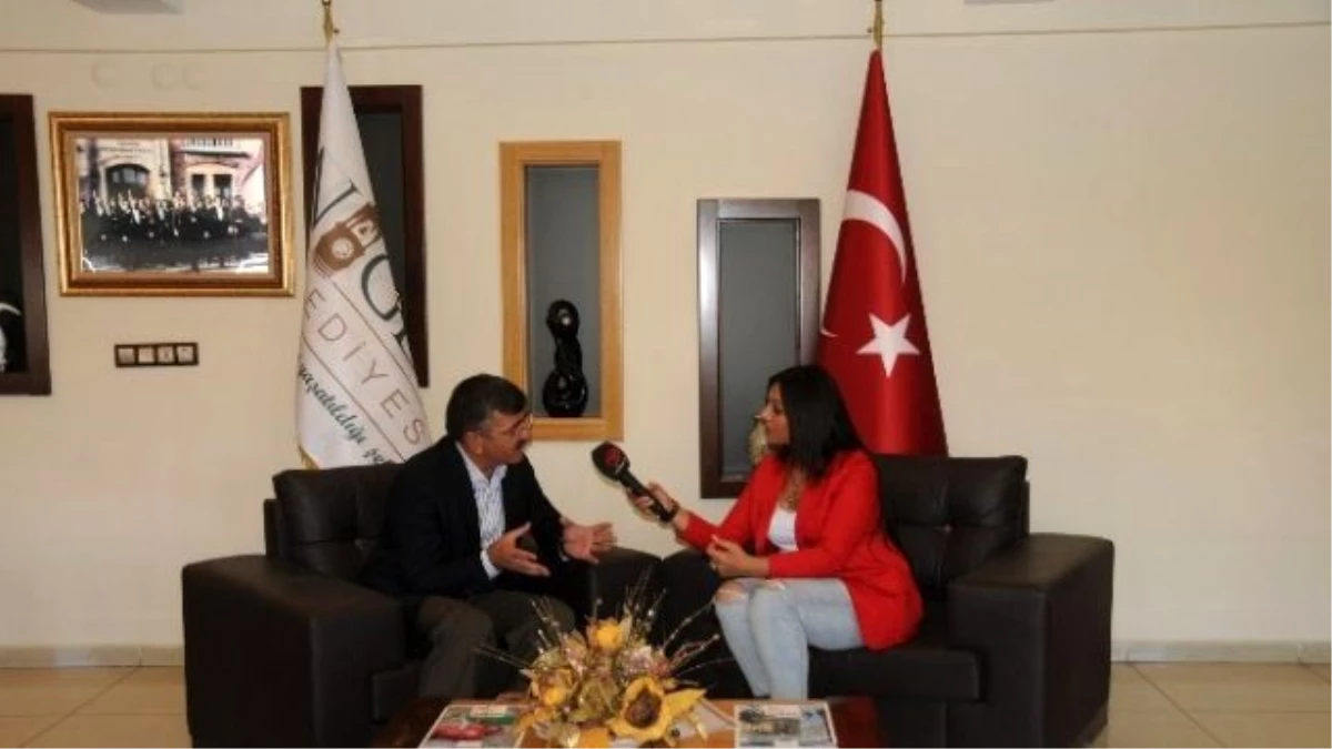 Niğde Belediye Başkanı Faruk Akdoğan, Hilal Yaşar\'ın Hazırlayıp Sunduğu "İlalce Hasbihal\'...