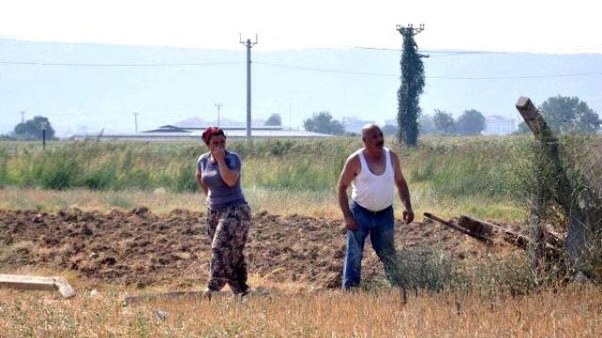 Otluk Alandaki Yangın, Elyaf Deposunda 200 Bin Liralık Hasara Yol Açtı