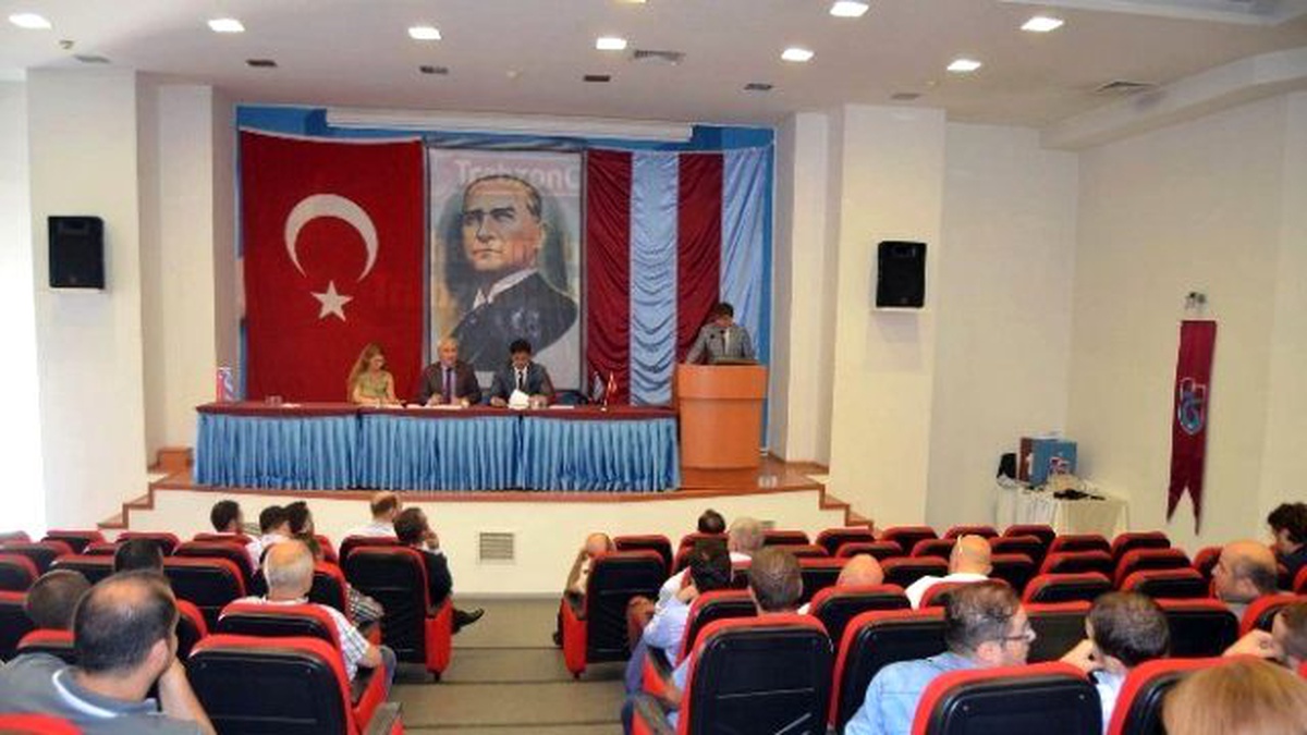Trabzonspor Medıcal Park\'ta Genel Kurul Yapıldı