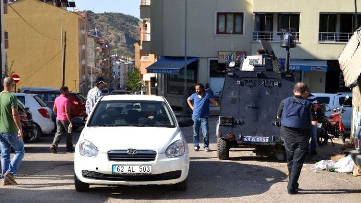 Tunceli\'de Operasyon: Çok Sayıda Gözaltı Var