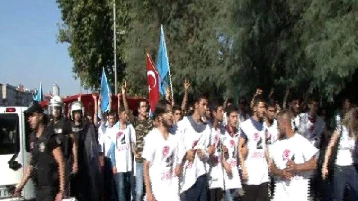 Turancı Hareket Platformu\'ndan AK Parti Karşıtı Eylem