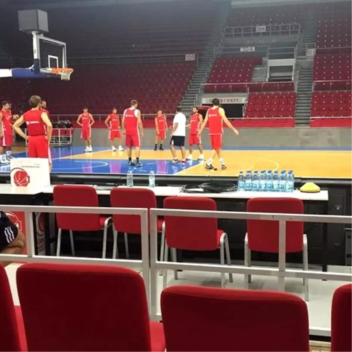 A Milliler Basınla Buluştu