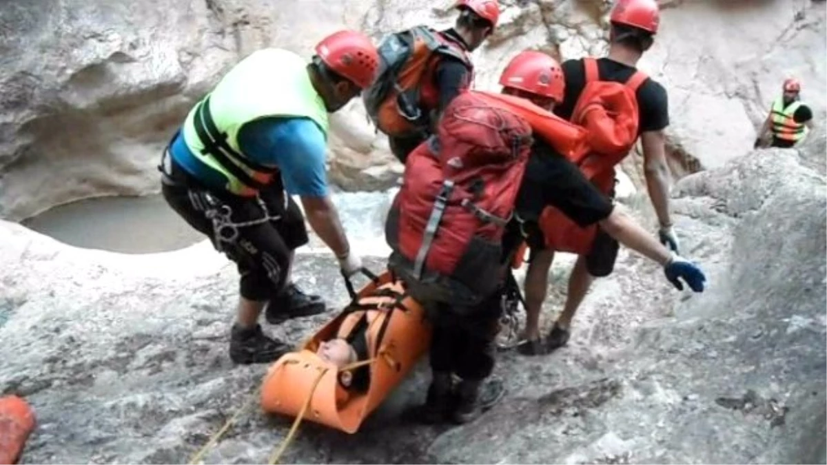 Akut\'un Kanyon Eğitimi Tamamlandı