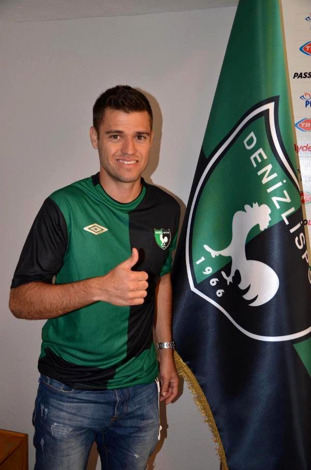 Denizlispor, Leozinho ile 2 Yıllık Sözleşme İmzalayacak (2)