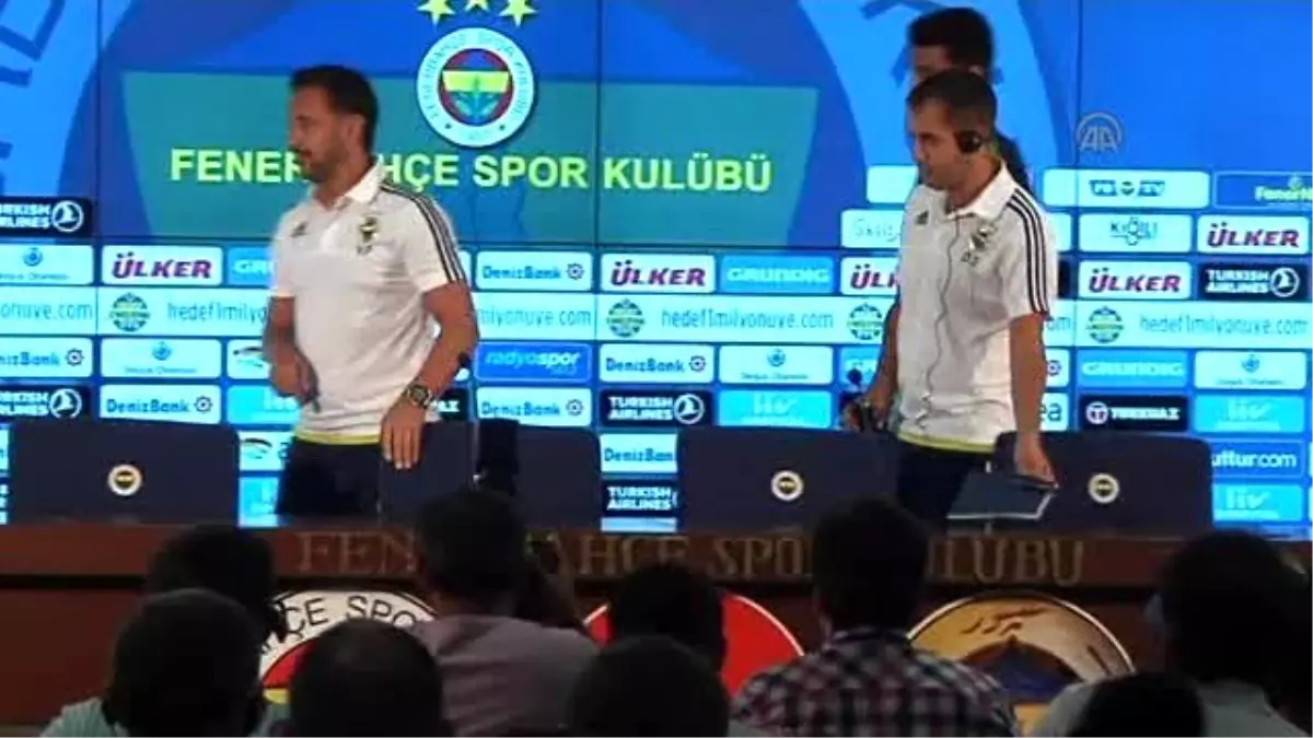 Fenerbahçe Teknik Direktörü Vitor Pereira